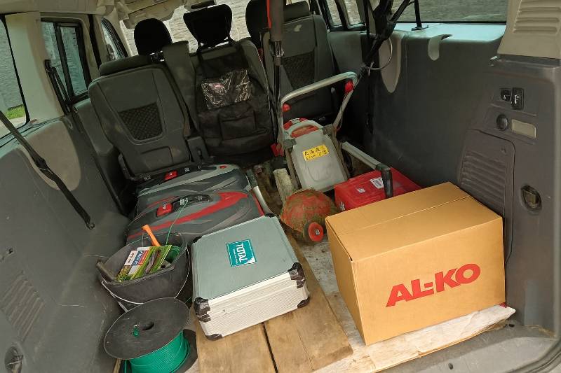 Převoz robotické sekačky AL-KO Robolinho na servis